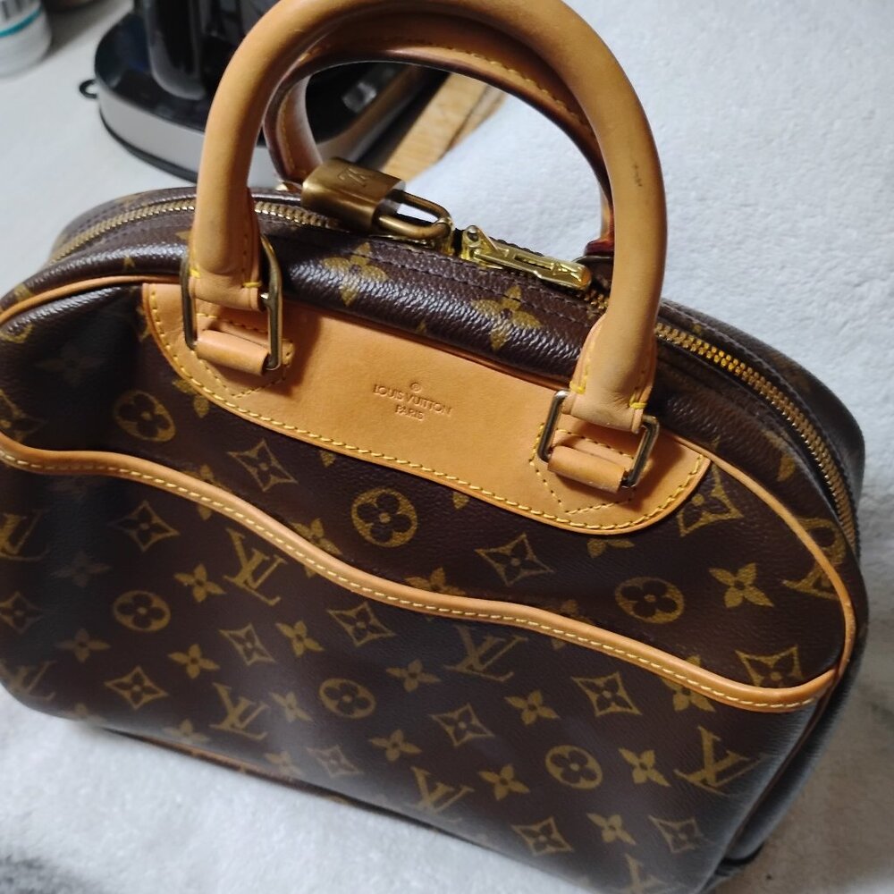 Louis Vuitton Trouville monogrammed handbag